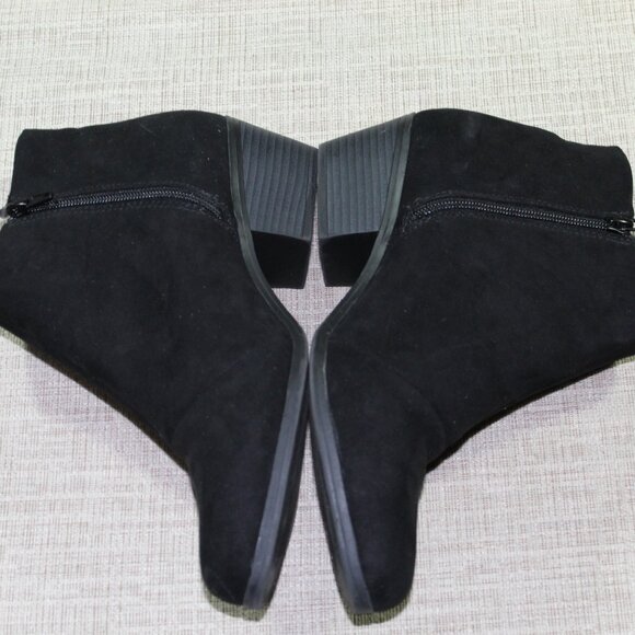 Justfabulous Size 10 Black Floral Embroidered Ankle Boots - Picture 3 of 6